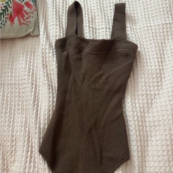 Abercrombie Tank Top - Picture 3 of 5